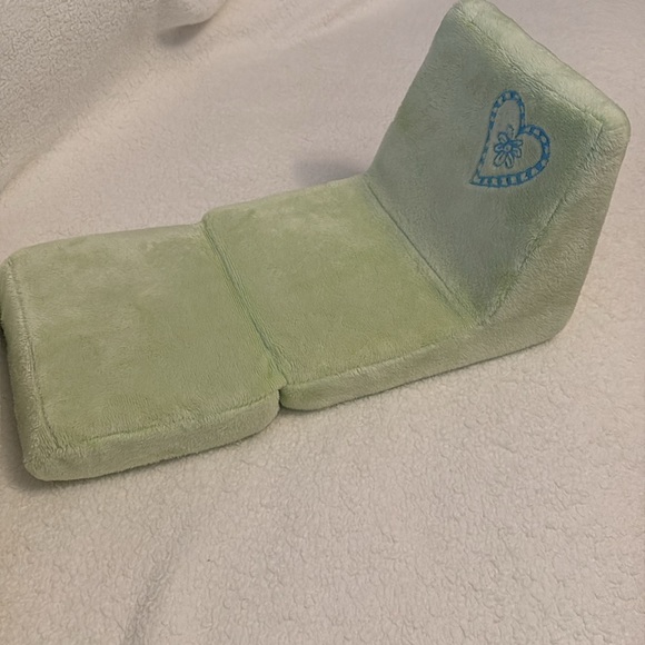 American Girl FOLD UP CHAIR II Green Velour Flip Couch Bed Seat Furniture - Picture 11 of 12